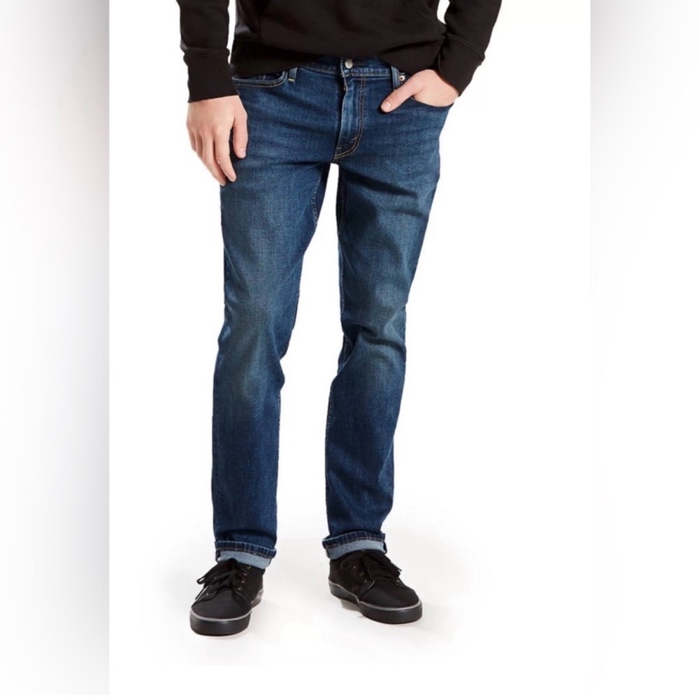 Men’s Size 36 x 34 Levi’s 511 Slim Jeans Blue Dark Wash - NWT. B12